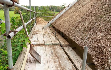 advantages of Clyst St Mary thatch roofing